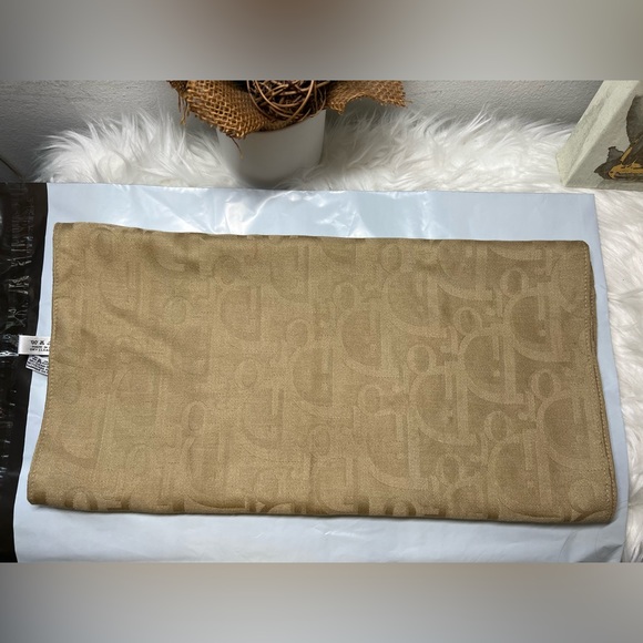 Auth Christian Dior Stole Shawl Scarf 35%Silk; 65%Wool - Picture 9 of 13